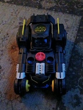 ❤️ FINAL REDUCTIONImaginext- Fisher-Price Transformable Batmobile (Mattel GMH33)